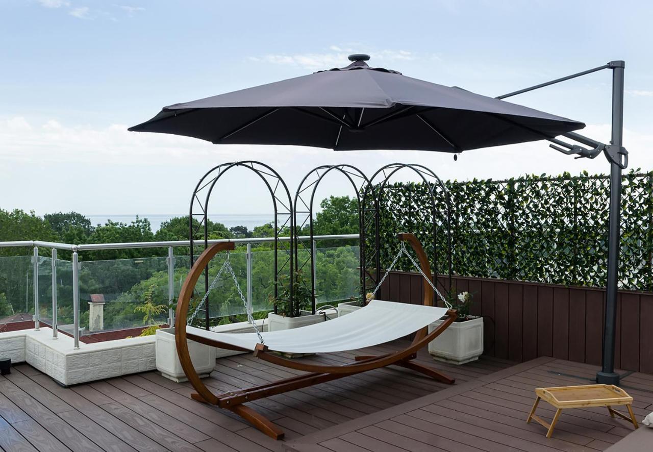 Under The Stars - Lux Penthouse With Pool And Terrace By Flat Mаnager Apartment Saints Constantine and Helena Ngoại thất bức ảnh